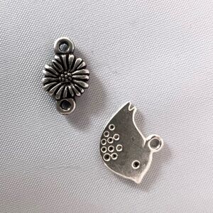 Silver Pewter Fat Bird & Flower Necklace Pendants - Bracelet Charms